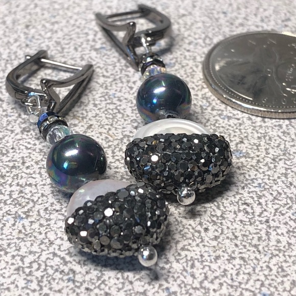 Genuine biwa pearl and marcasite earrings-classics! - Picture 5 of 12